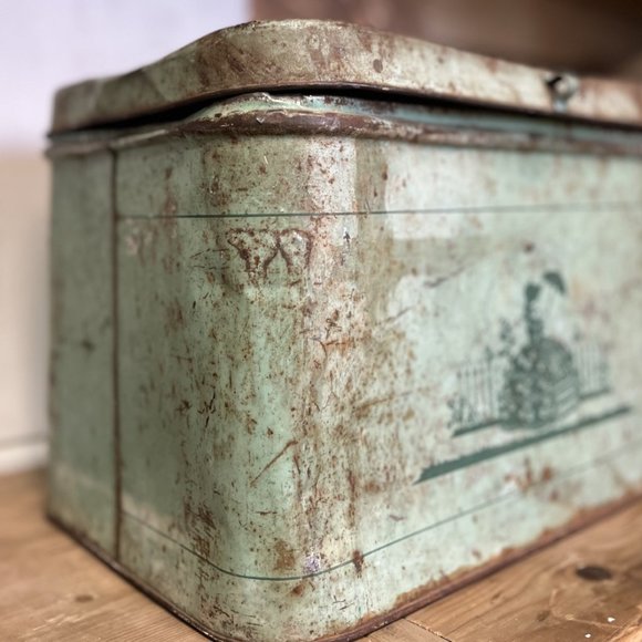 Vintage Teal Chippy Breadbox - Picture 2 of 2